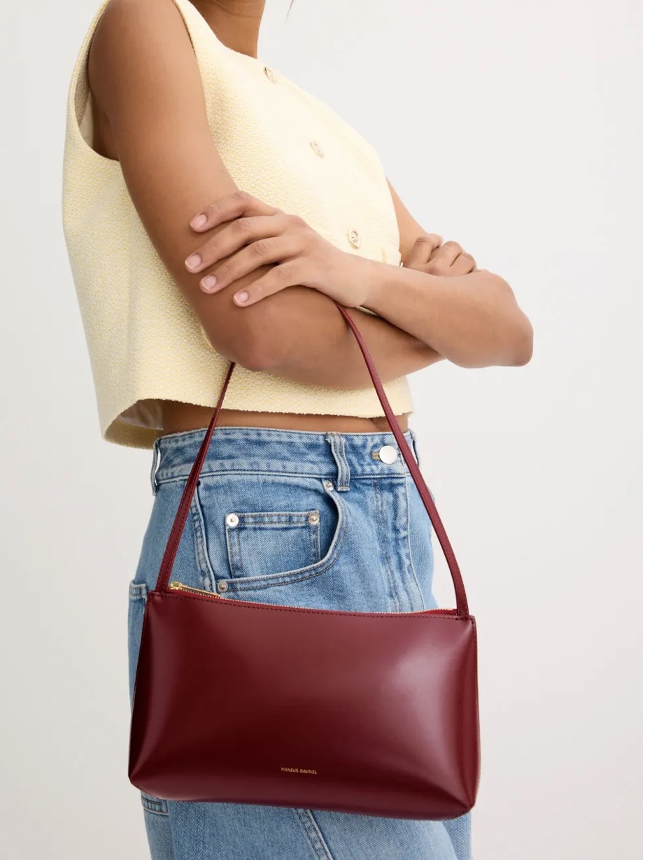 Gaia Shoulder Bag Color Claret